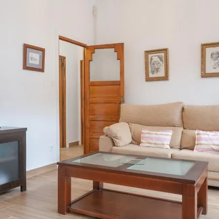 Av Menendez Valdes 3 * Gijon